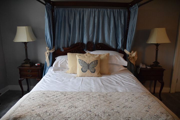 Room 13 of 47