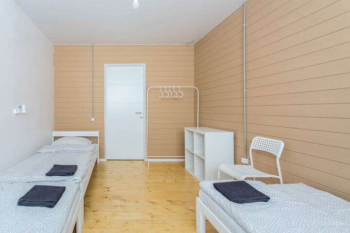 Room 33 of 34