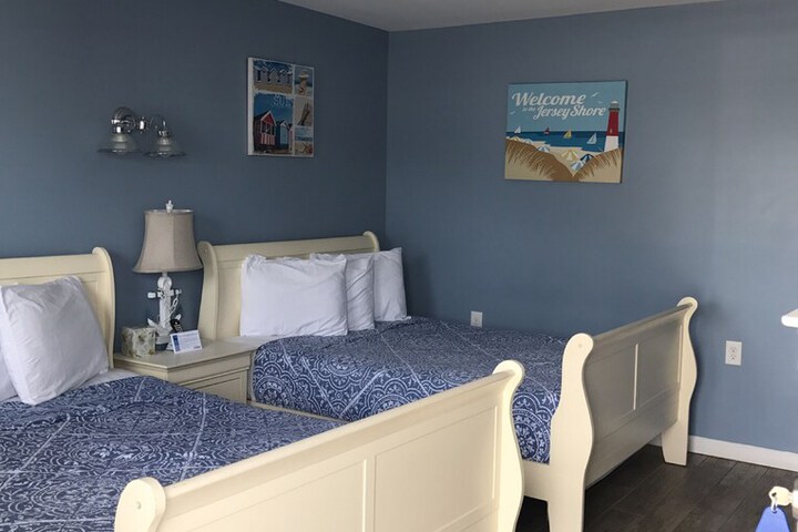 Room 3 of 29