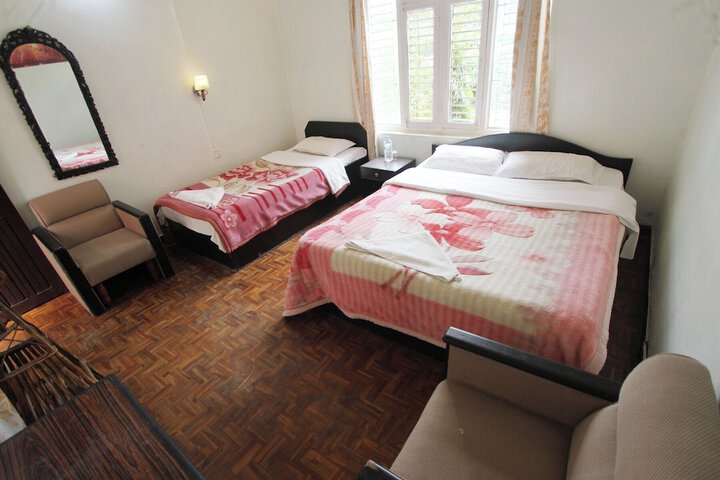 Room 9 of 29