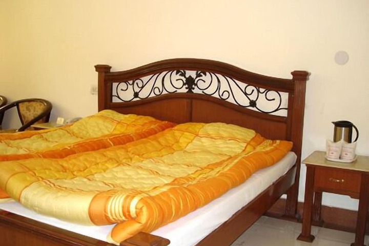 Room 6 of 41