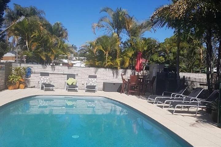 Pool 37 of 49