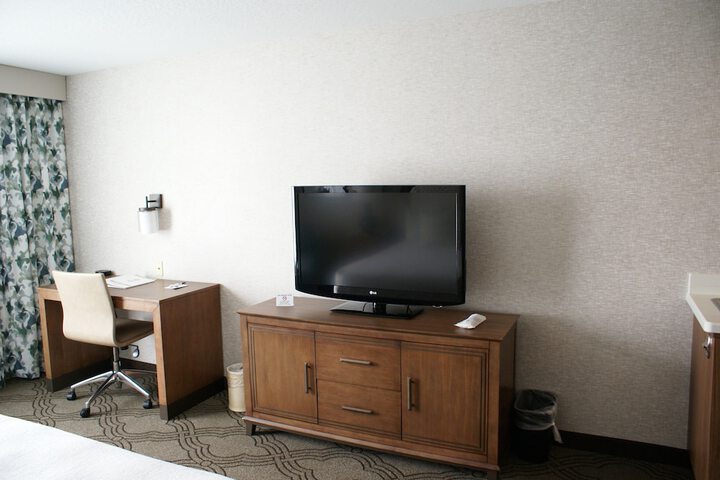 Room 6 of 53
