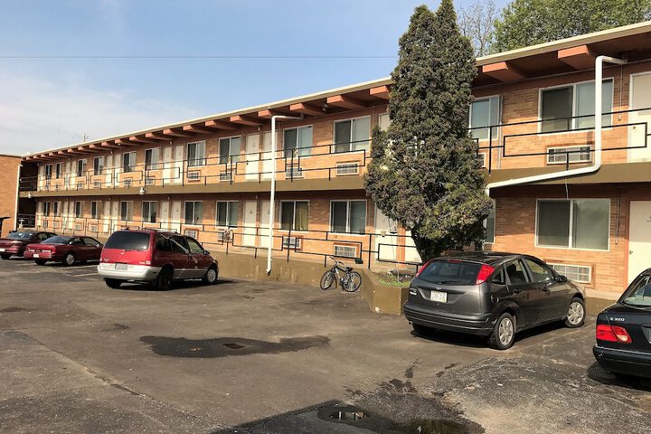 Exterior of Town Motel