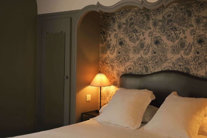 Room 48 of 84