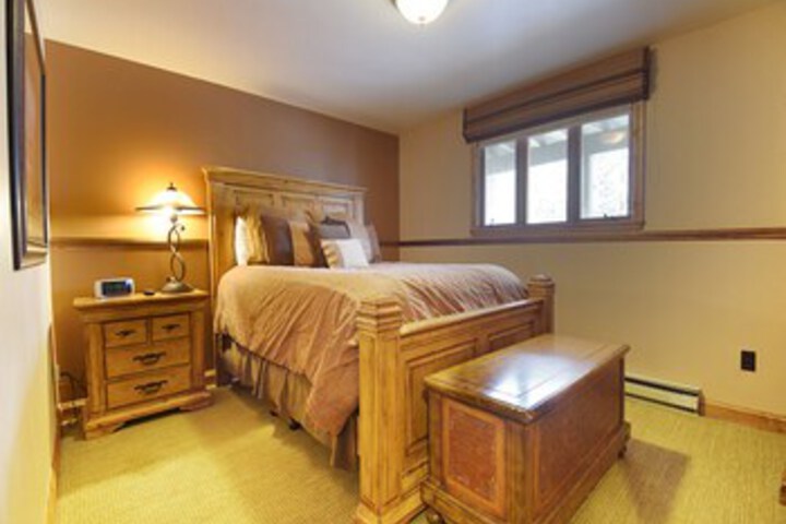 Room 26 of 30