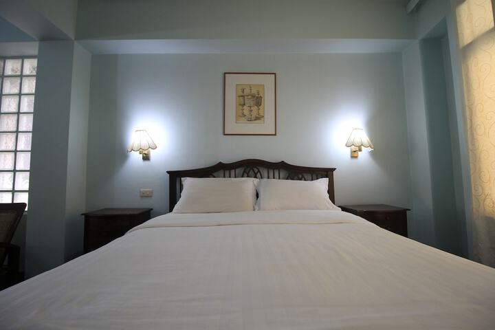 Room 54 of 167