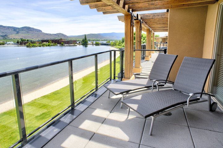 Terrace/Patio 20 of 71