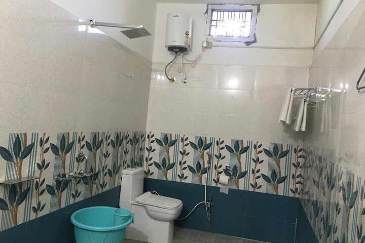 Room 15 of 29
