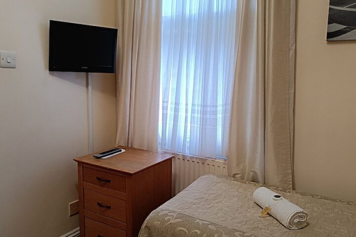 Room 177 of 283