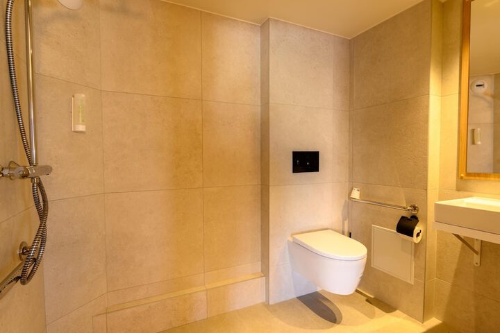 Bath Interior