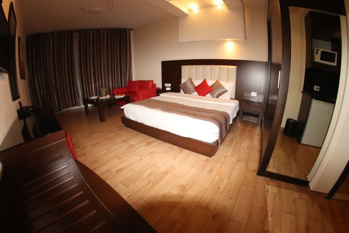 Room 20 of 58