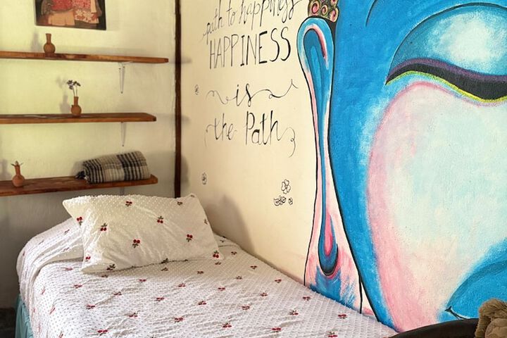 Room 28 of 138