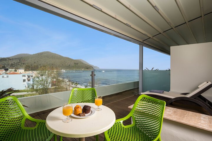 Terrace/Patio 42 of 121