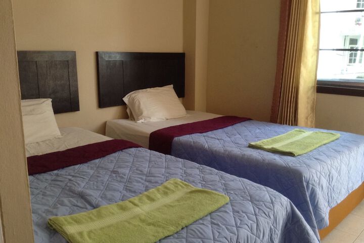 Room 7 of 7