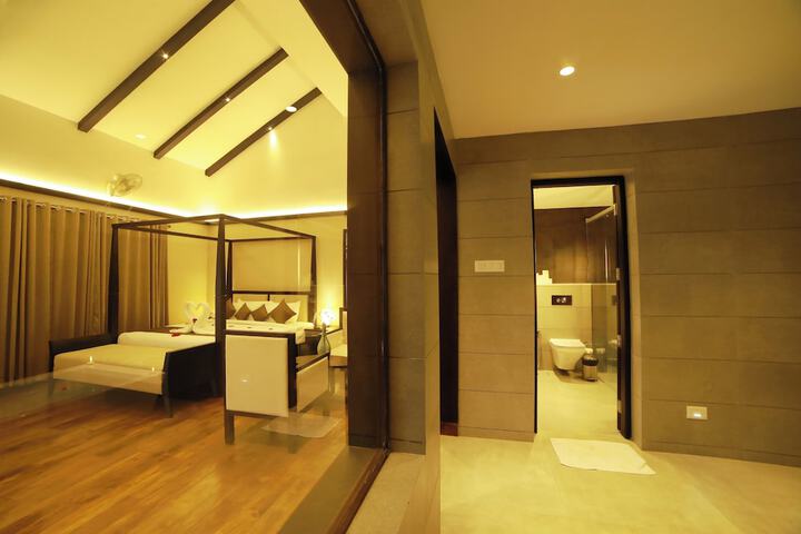 Room 14 of 62