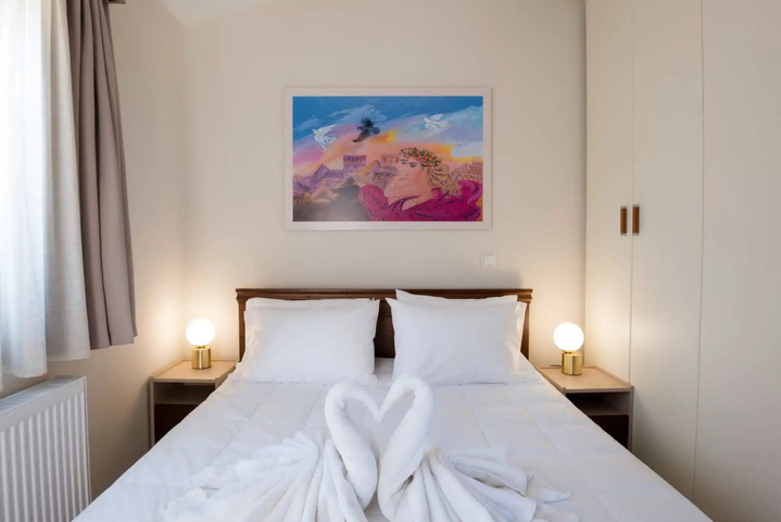 Room 5 of 34