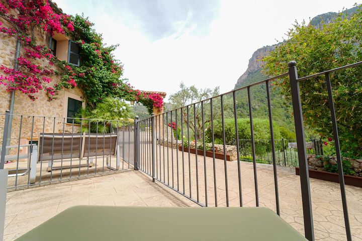 Hotel 70 of 88