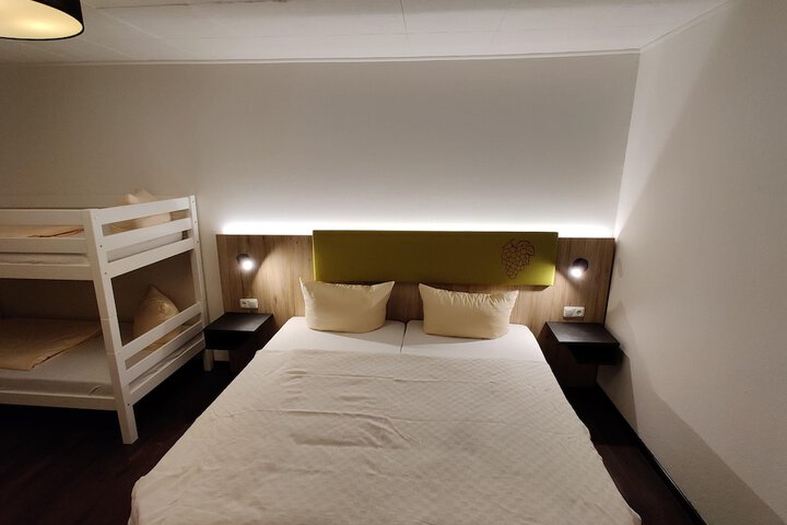 Room 9 of 61
