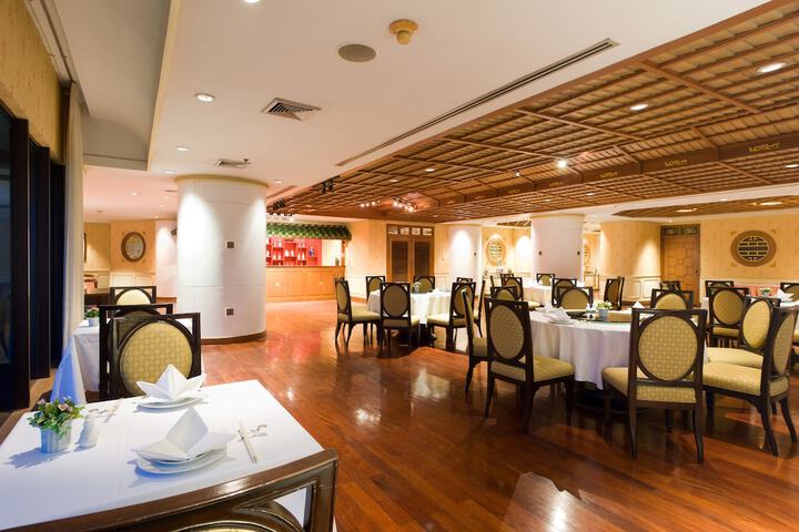 Dining 134 of 176