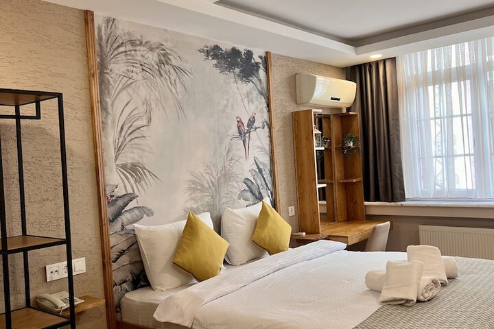 Room 14 of 46