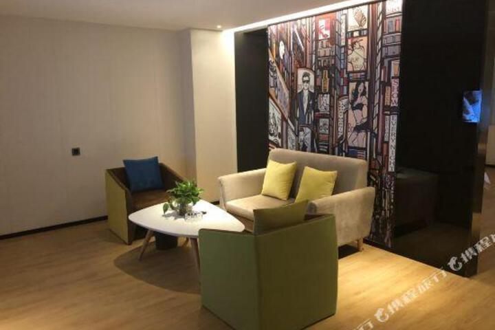 HOPE HOTEL(City Hall Plaza Store)