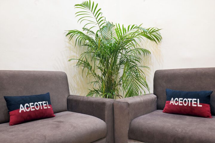Hotel Interior 11 of 48