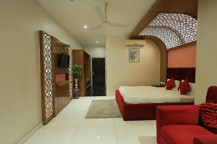 Hotel Grand Sai - Moradabad Uttar Pradesh