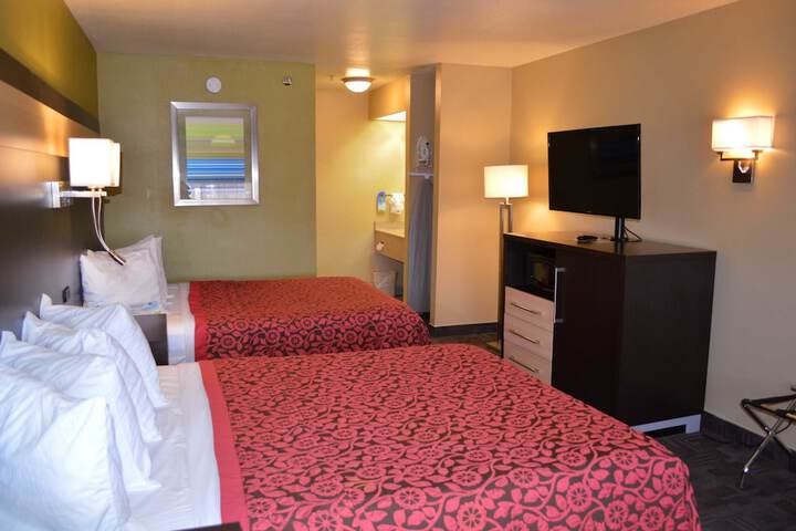 Room 35 of 60
