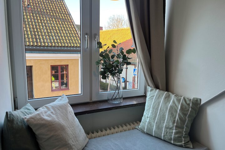 Room 10 of 62