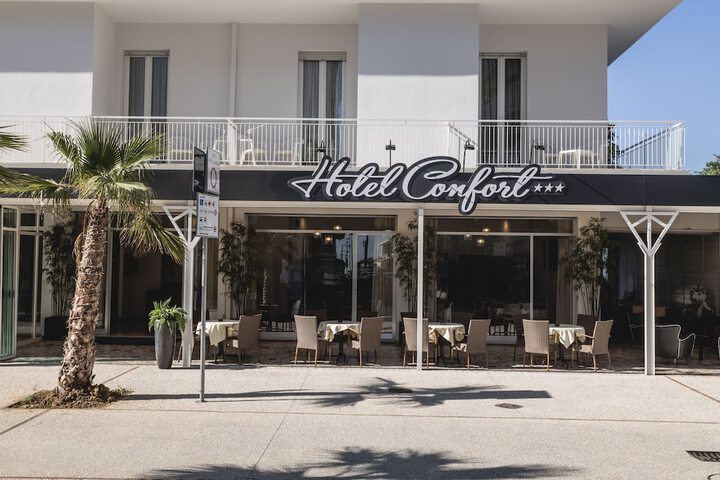 Hotel 37 of 37