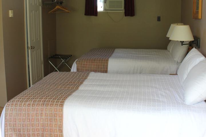 Room 4 of 116