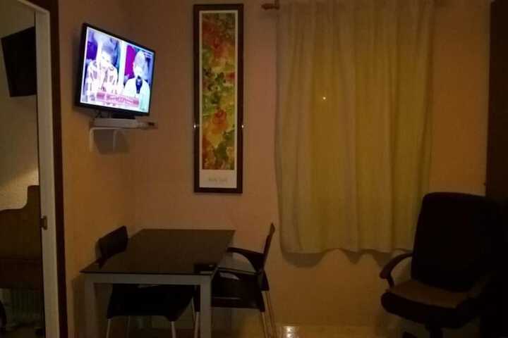 Room 14 of 20