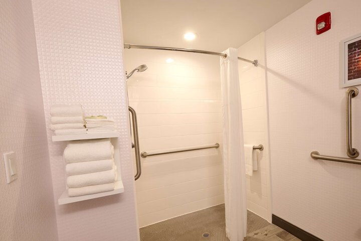 Bathroom shower