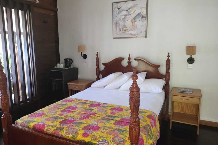 Room 20 of 83