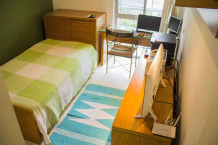 Room 30 of 75