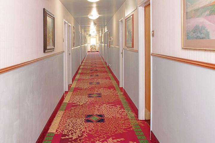 Ballroom/Hall 25 of 38