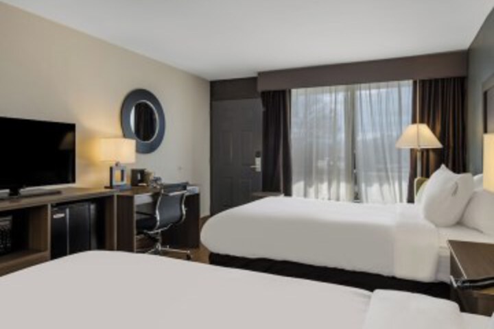 Room 10 of 45