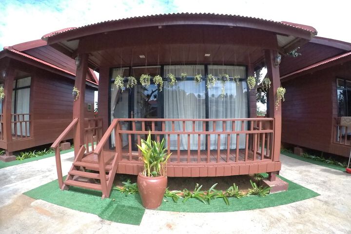 Room 5 of 24