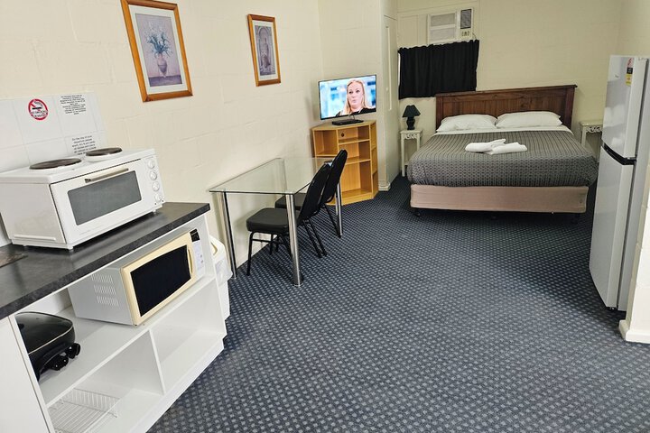 Room 23 of 116