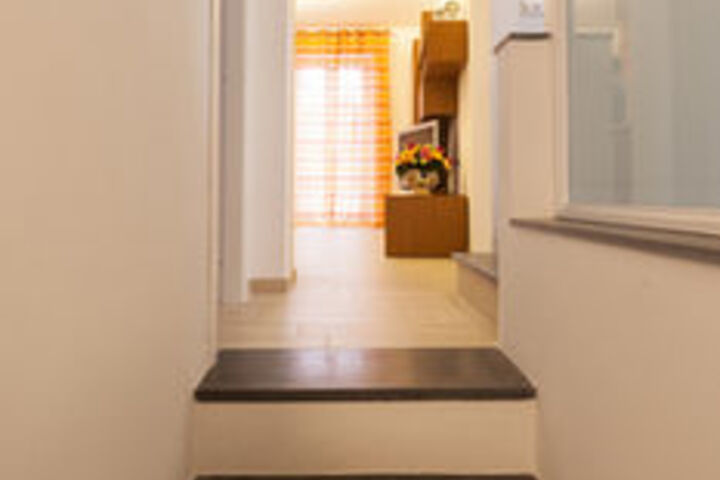 Room 26 of 33