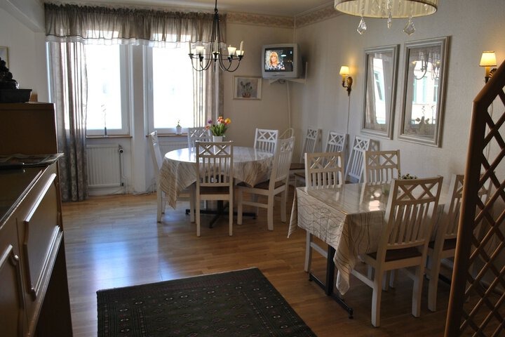 Dining Photos