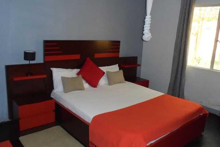 Room 3 of 14