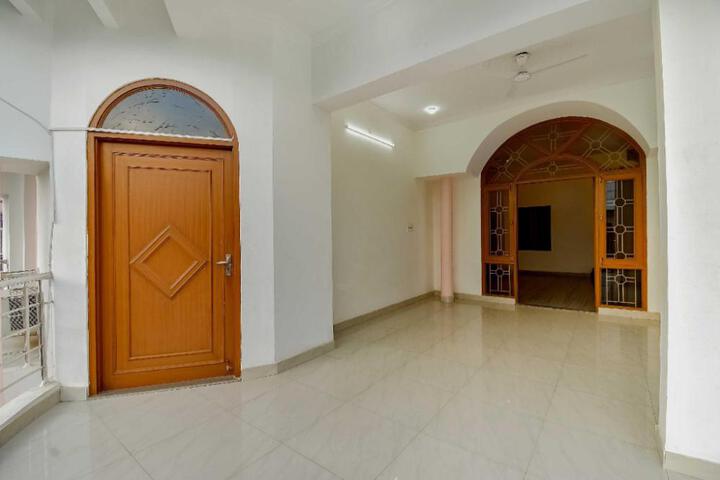 Hotel O Kusum Lodge