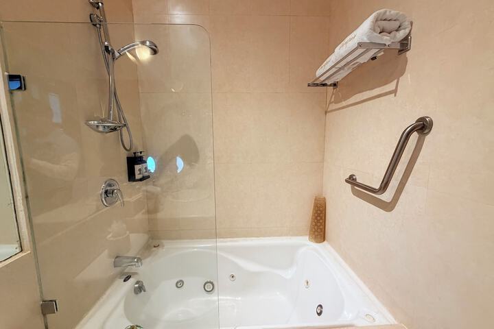 Clean Restrooms