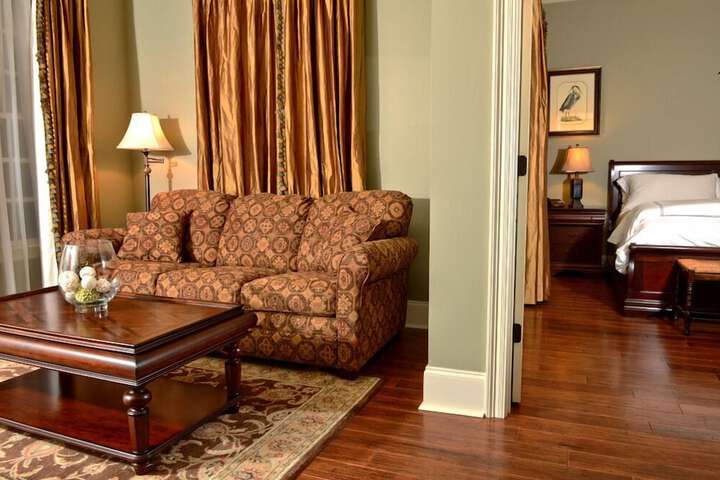 Room 10 of 47