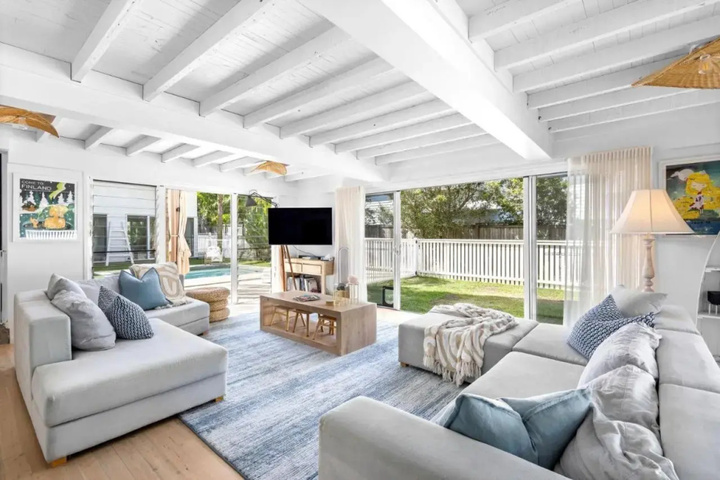 Terrace/Patio 8 of 16