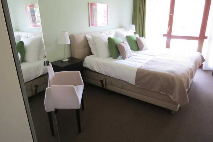 Room 10 of 45