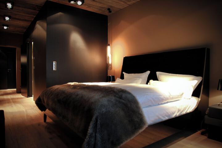Room 35 of 126
