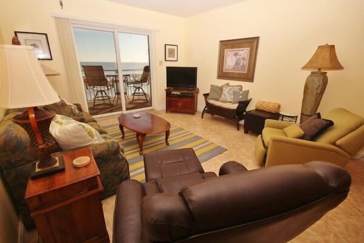 Room 141 of 264